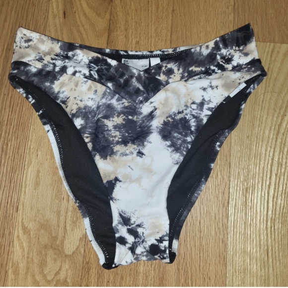 P1. NWT BAR III WET'N WILD 2 PIECE BIKINI SET - Picture 2 of 8